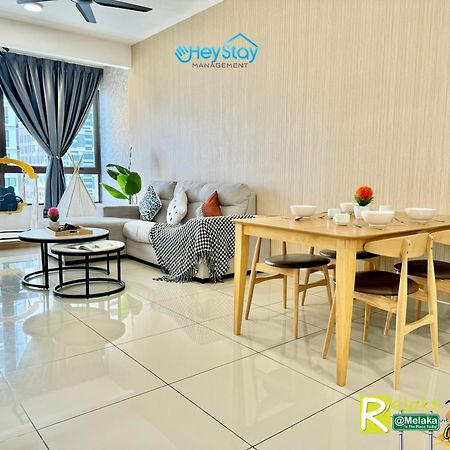 Bali Residence Melaka By Heystay Management ภายนอก รูปภาพ