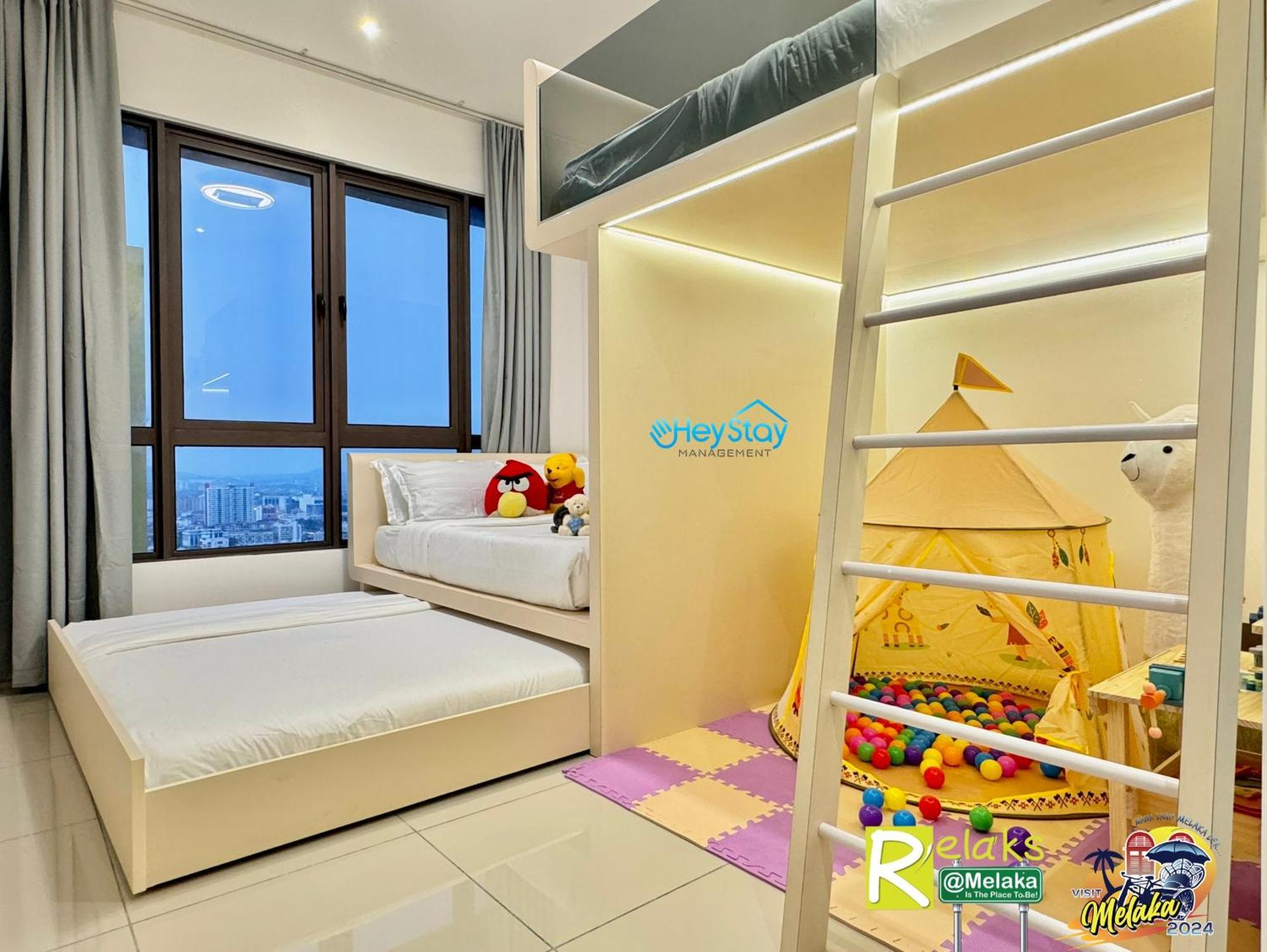 Bali Residence Melaka By Heystay Management ภายนอก รูปภาพ
